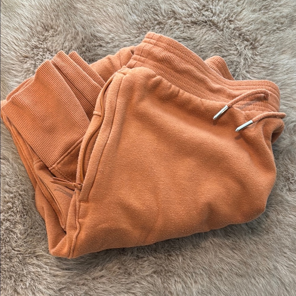 All in Motion Orange Sweatpants Relaxed Fit Joggers